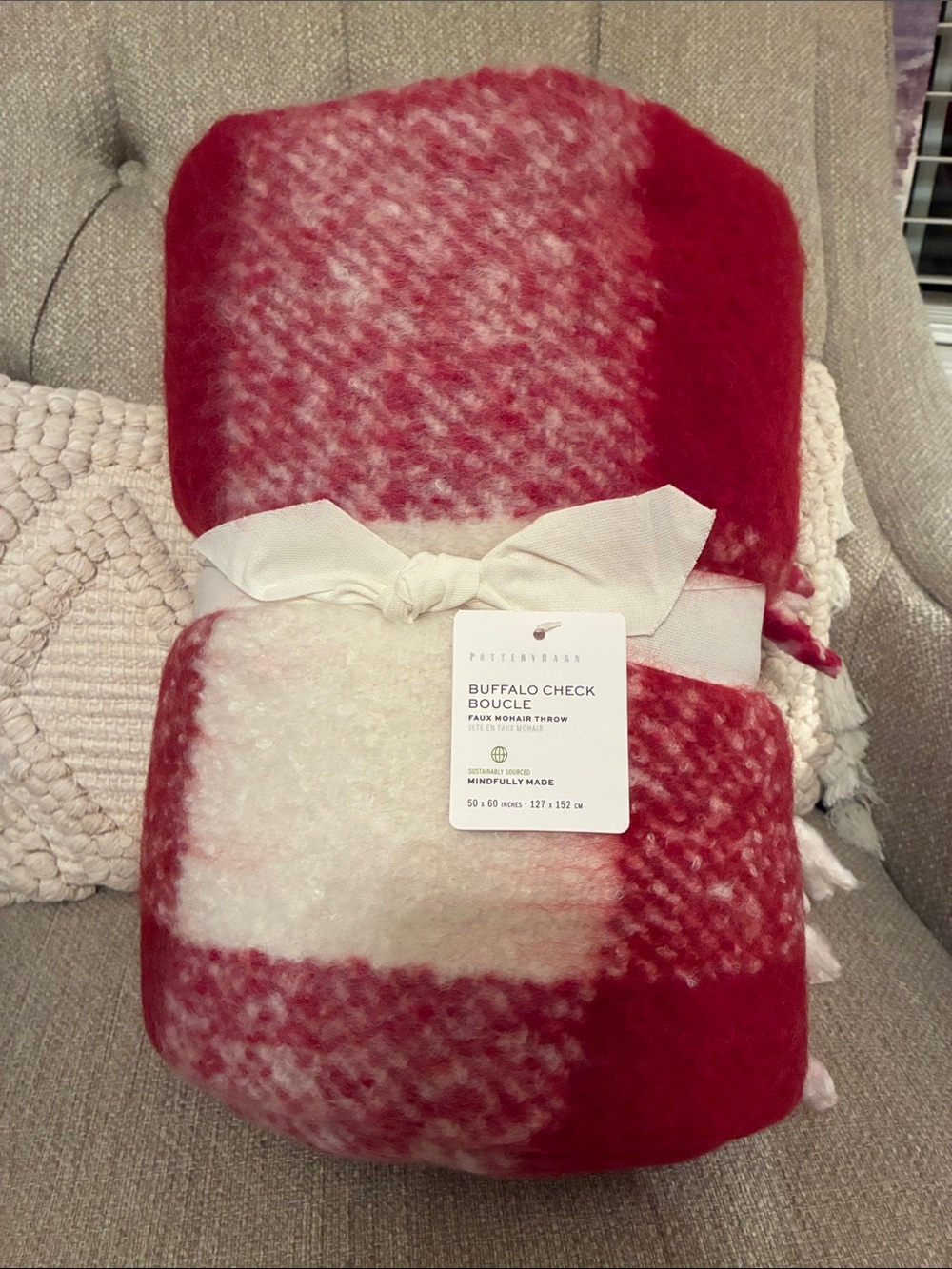 Pottery Barn Buffalo Check Boucle Throw (Red & White)